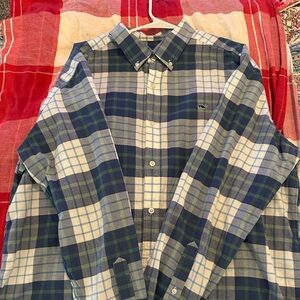 EUC vineyard vines 100% cotton long sleeve shirt